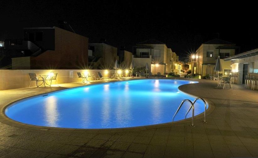 פלטניאס Lissos Beach מראה חיצוני תמונה